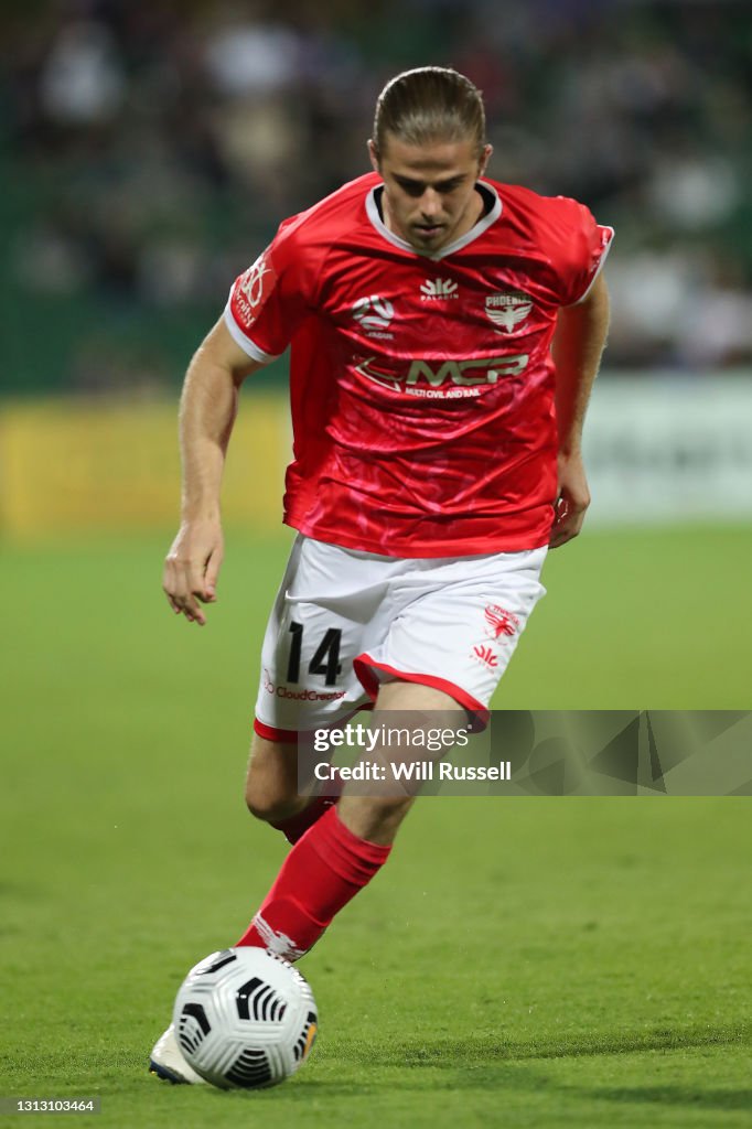 Alex Rufer of the Phoenix in action during the A-League match between ...