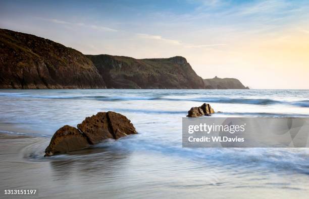 pembrokeshire coastline - ceredigion stock pictures, royalty-free photos & images