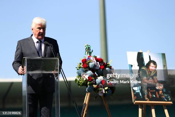 Australian sports commentator Ray Warren speaks during the Tommy Raudonikis Memorial Service at the Sydney Cricket Ground on April 19, 2021 in...