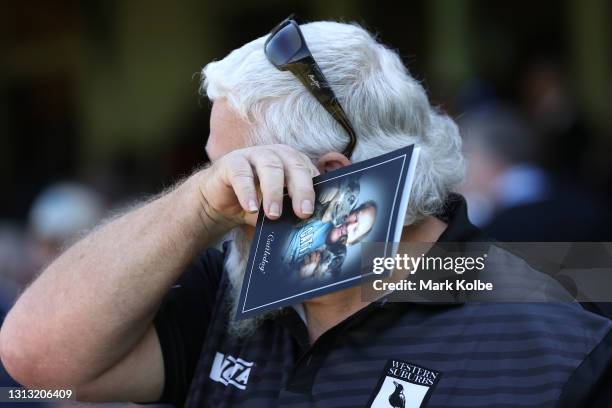Former rugby league player Graeme O'Grady shows his emotion during the Tommy Raudonikis Memorial Service at the Sydney Cricket Ground on April 19,...