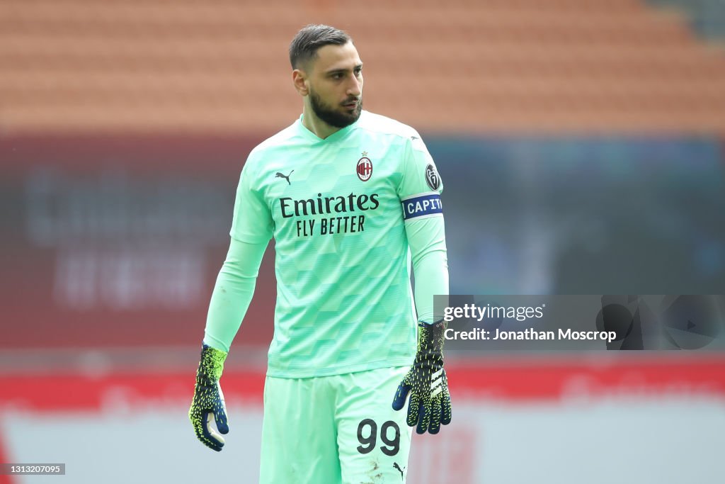 AC Milan  v Genoa CFC - Serie A