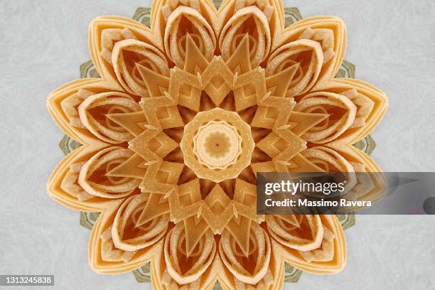 fettuccine mandala. - kaleidoskop muster stock-fotos und bilder