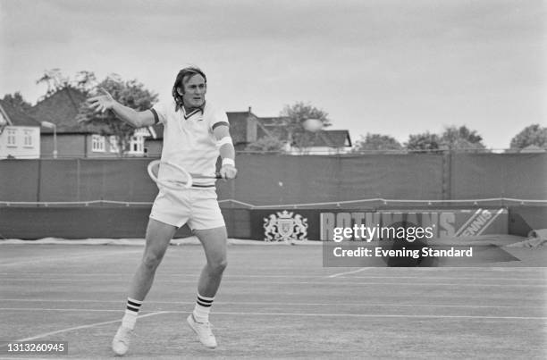 Tony Rouch Tony Roche Tennis Player Photos and Premium High Res Pictures - Getty ...