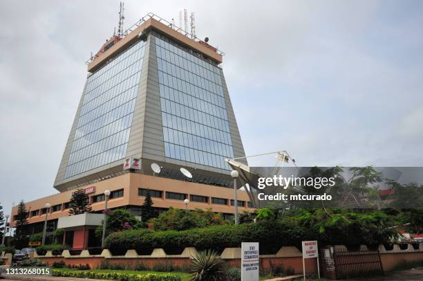 premier towers - zenith bank, accra, ghana - zenith building stockfoto's en -beelden