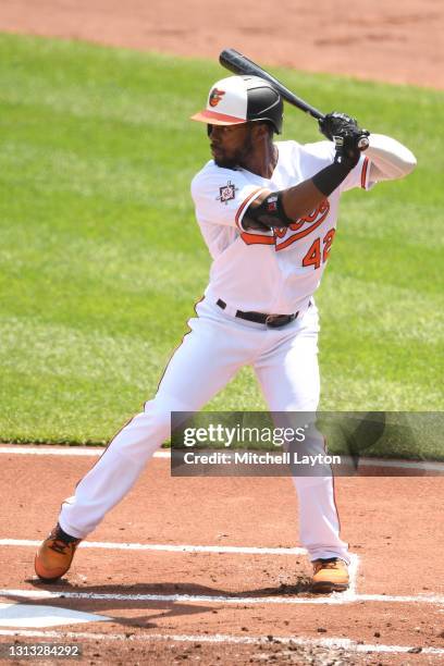 Cedric Mullins of the Baltimore Orioles prepares for a pitch during game one of a doubleheader baseball game against the Seattle Mariners at Oriole...