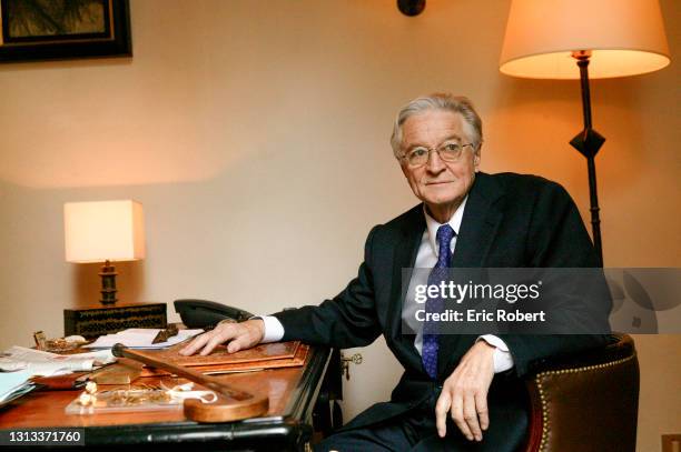 Roland Dumas, avocat et homme politique français, photographié dans son bureau et domicile à Paris, au 19 Quai Bourbon, Paris 3e