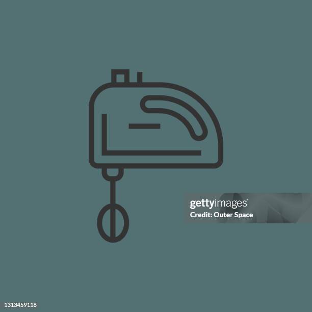 ilustraciones, imágenes clip art, dibujos animados e iconos de stock de icono de línea mezcladora - camión frigorífico