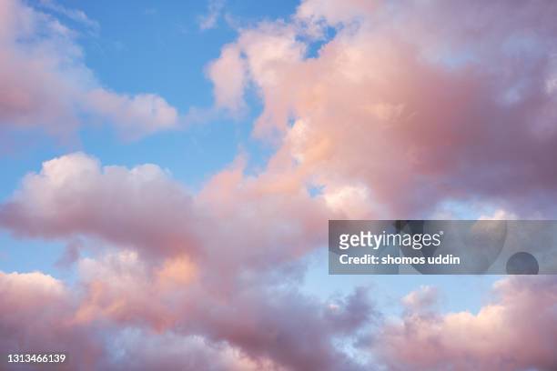 pink clouds background - panorama di nuvole foto e immagini stock