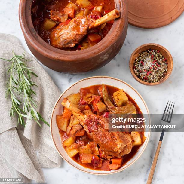 slow cooked lambs shank - lamb shank stock pictures, royalty-free photos & images