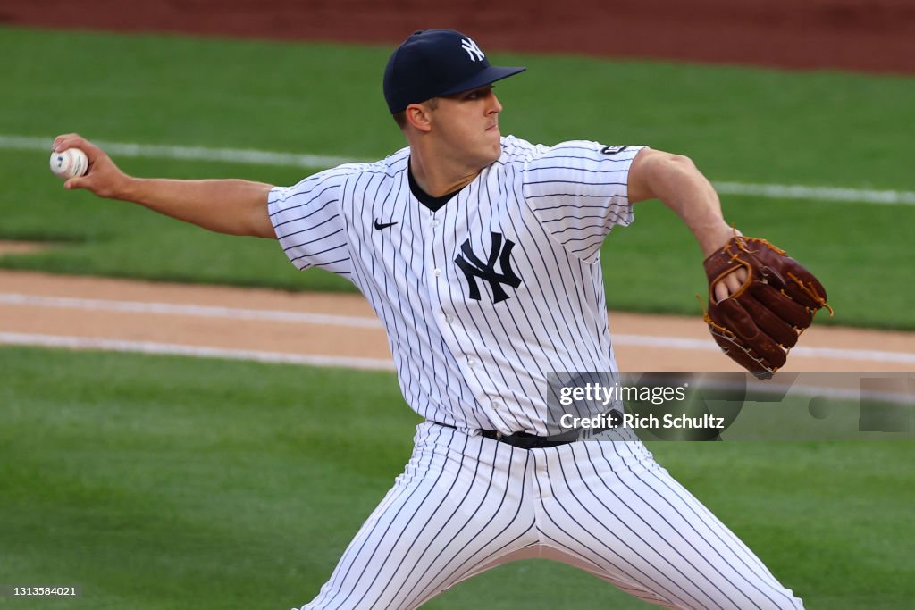 Atlanta Braves v New York Yankees