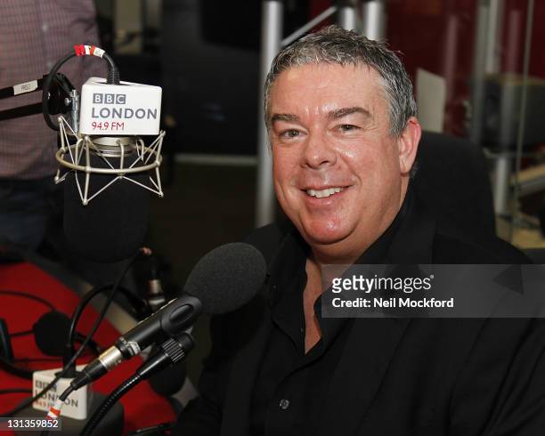 Elvis Duran is interviewed on BBC London 94.9 Breakfast Show With Gaby Roslin And Paul Ross on November 4, 2011 in London, United Kingdom.