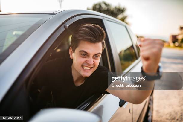 nervous driver shouting in traffic jam - road rage stock pictures, royalty-free photos & images