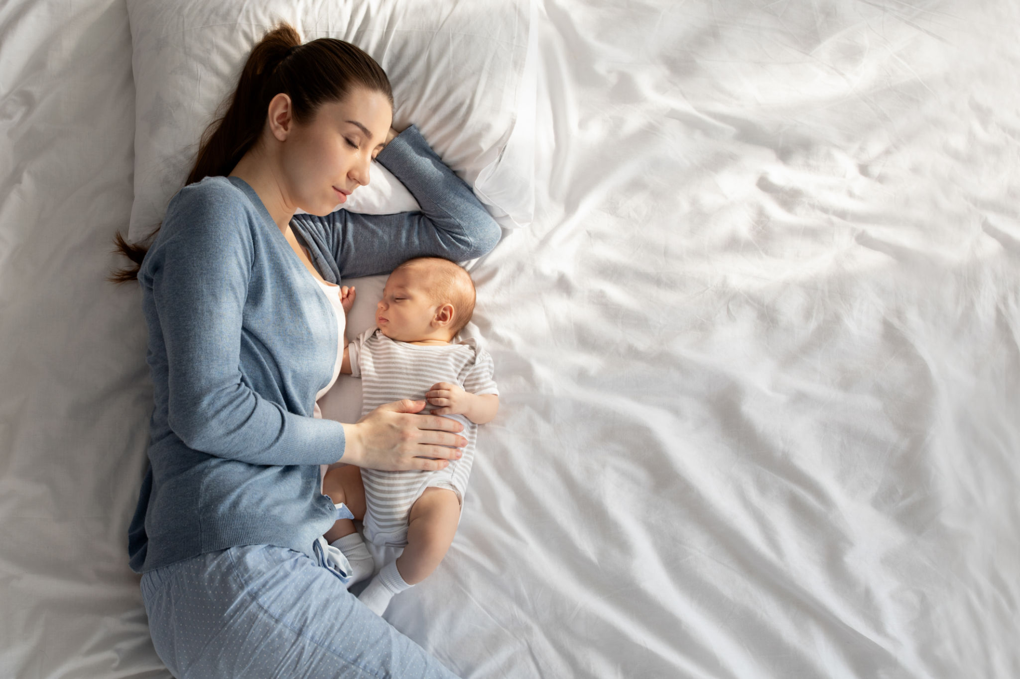 resting new mom