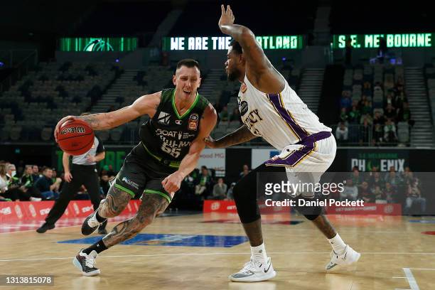 Mitchell Creek of the Phoenix drives to the basket during the round 15 NBL match between the South East Melbourne Phoenix and the Sydney Kings at...