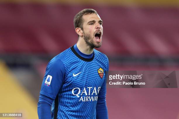 Pau Lopez of A.S Roma reacts during the Serie A match between AS Roma and Atalanta BC at Stadio Olimpico on April 22, 2021 in Rome, Italy. Sporting...