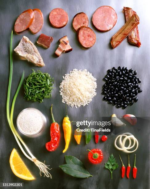 braziliaans culinair - feijoada stockfoto's en -beelden