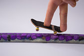 finger skateboard, home entertainment. for kids and adults.
