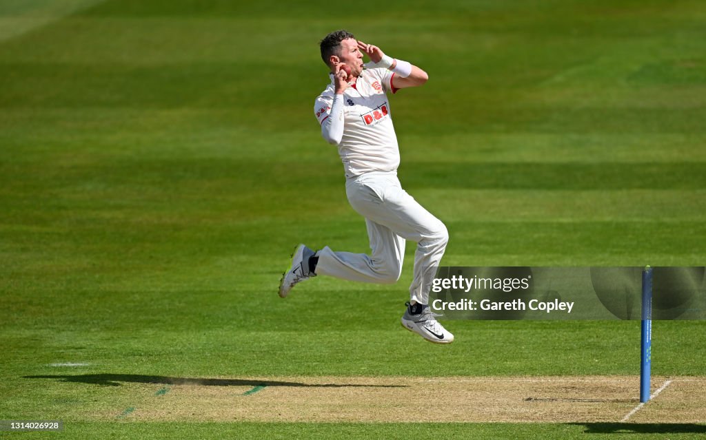 Warwickshire v Essex - LV= Insurance County Championship