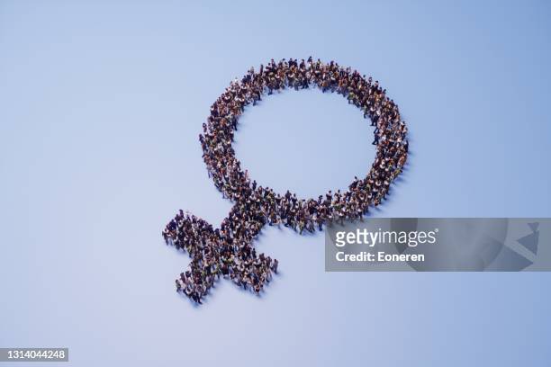 weibliches symbol - women power stock-fotos und bilder