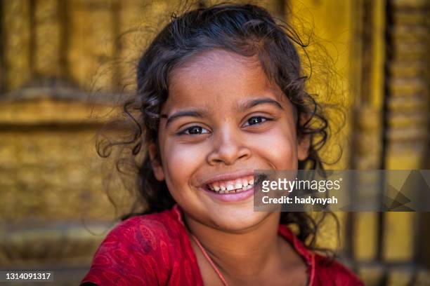 portrait of little nepali girl in bhaktapur, nepal - nepal girl stock pictures, royalty-free photos & images