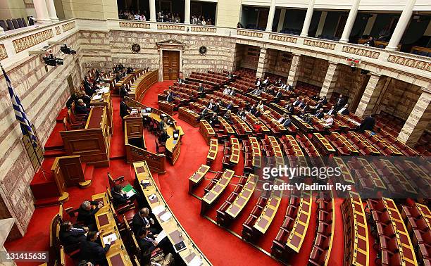 General view of the Greek parliament ahead of the confidence vote in the government of Prime Minister George Papandreou, on November 04, 2011 in...