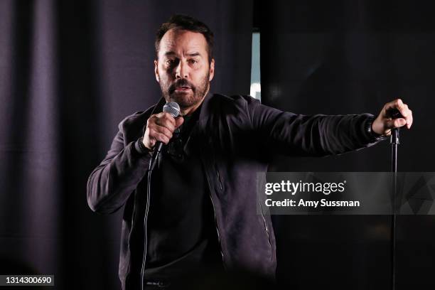 Jeremy Piven performs at "Shindig" standup comedy show benefitting Color Of Change hosted by Jimmy Shin at Black Star Burger on April 24, 2021 in Los...