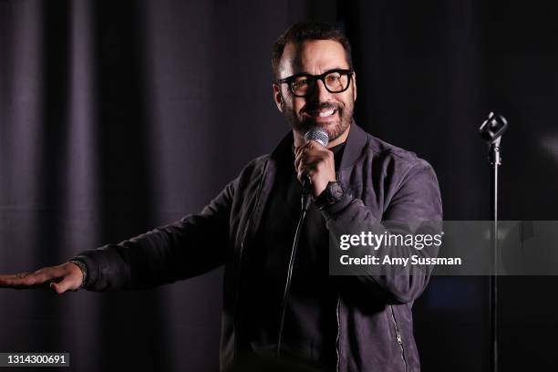 Jeremy Piven performs at "Shindig" standup comedy show benefitting Color Of Change hosted by Jimmy Shin at Black Star Burger on April 24, 2021 in Los...
