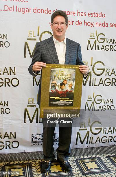 Pablo José Barroso, durante la conferencia de prensa para presentar la película El Gran Milagro el 8 de octubre de 2011 en la Ciudad de México,...