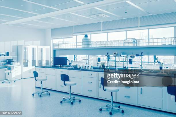 wetenschappelijk laboratorium - onderzoeksfaciliteit stockfoto's en -beelden