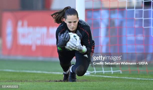 Laura Benkarth of FC Bayern Munich warms up prior to the First Leg of the UEFA Women's Champions League Semi Final match between Bayern Munich and...