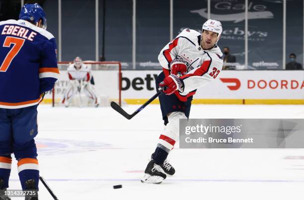 Zdeno Chara of the Washington Capitals skates against the New York Islanders at the Nassau Coliseum on April 24, 2021 in Uniondale, New York. With...