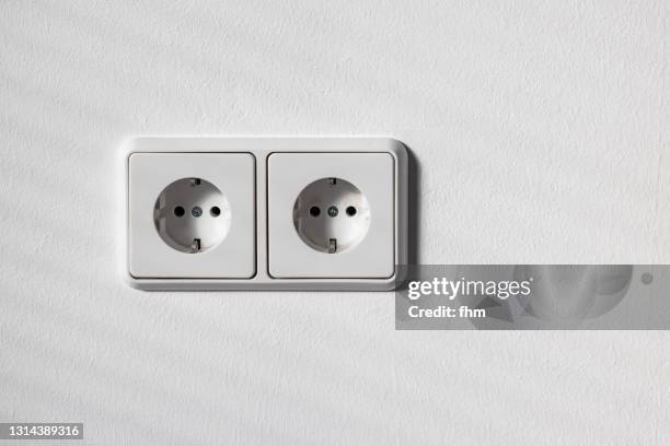 two sockets - power point foto e immagini stock