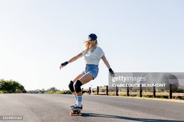 cruising - happy moment woman stock pictures, royalty-free photos & images