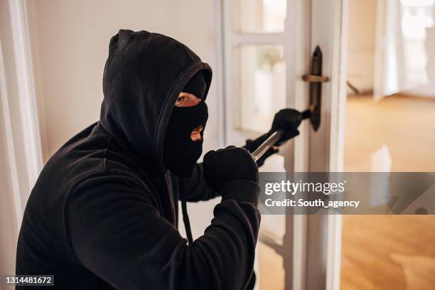 Slasher Breaking Through Window Breaking Glass Door Photos and Premium High Res Pictures - Getty Images