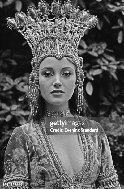 English actress Jane Seymour in costume as the clairvoyant Solitaire in the James Bond film 'Live and Let Die', UK, 11th July 1973.