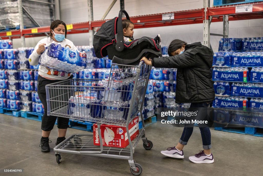 Unaccompanied Minor From Honduras Joins Extended Family In Indiana After 8 Weeks in US Govt Custody