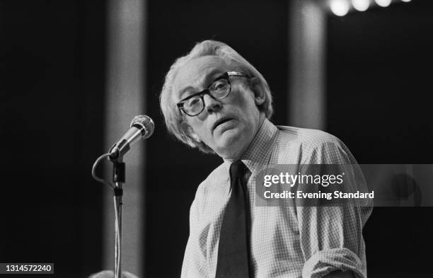 British Labour politician Michael Foot at the Labour Party annual conference in Blackpool, UK, 1st October 1973.