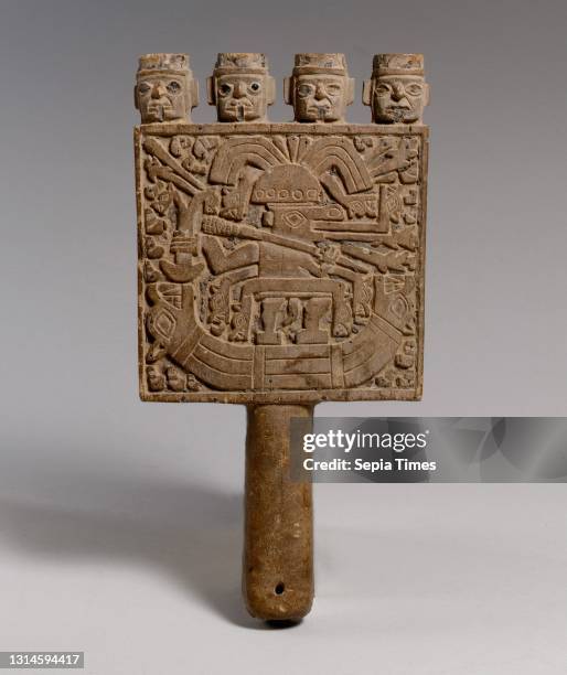 Mirror Frame, 9th–12th century, Peru, Wari-Chimú, Wood, H.10 1/4 x W. 5 1/4in. , Wood-Implements, The imagery and carving style of this mirror frame...
