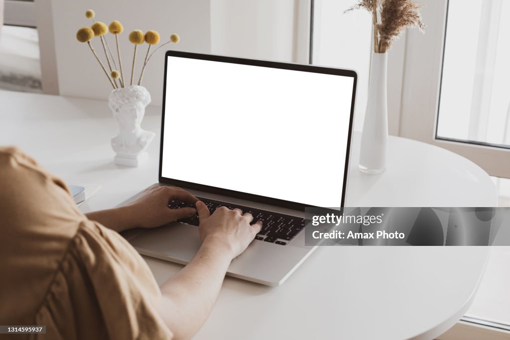 COVID-19 arbeiten von zu Hause aus