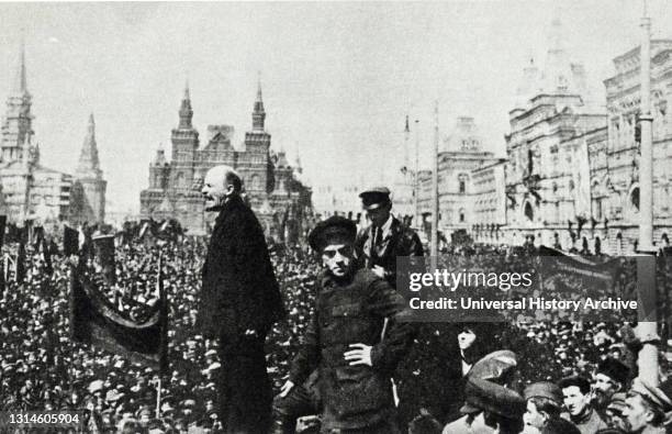 Vladimir Lenin delivers a speech on Red Square at the opening of a temporary monument to Stepan Razin. Moscow. 1919.