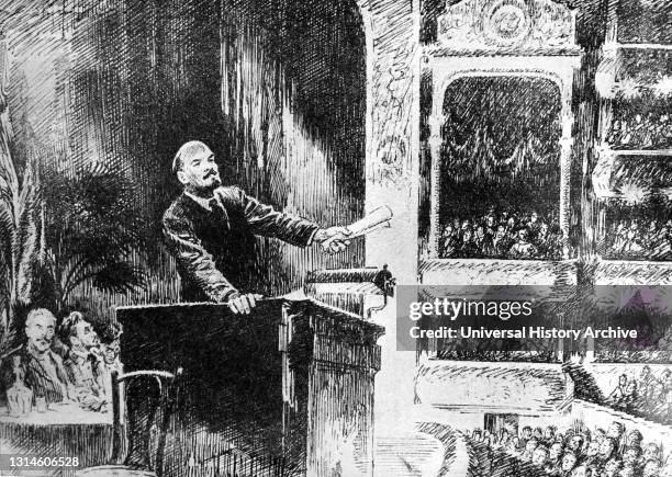 Lenin Shouting Speech Lenin Photos and Premium High Res Pictures - Getty Images
