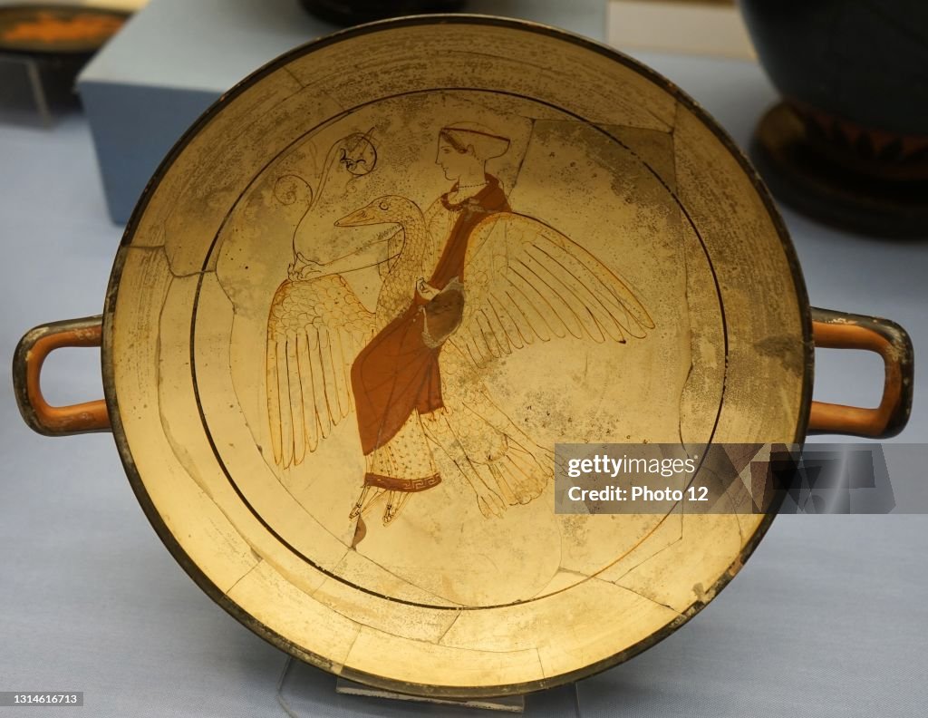 White-ground kylix.