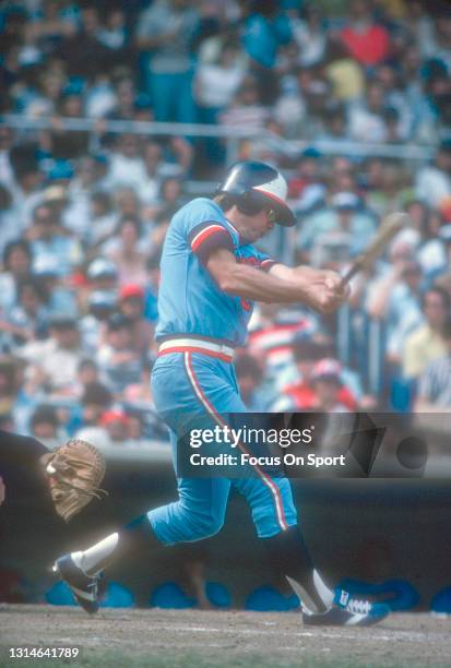 Cubbage 27 Mike Cubbage” Baseball Stock Photos, High-Res Pictures, and Images ...