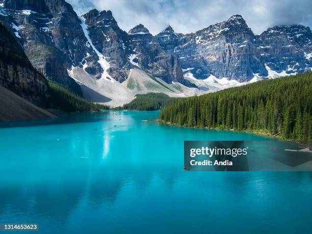 Canada, Alberta, Banff National: Moraine Lake.