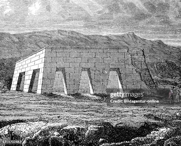 Ruins of the Temple of Huiracochu, Wiraqucha, in the Inca Empire of Central America, illustration from 1880 / Ruinen des Tempel von Huiracochu,...