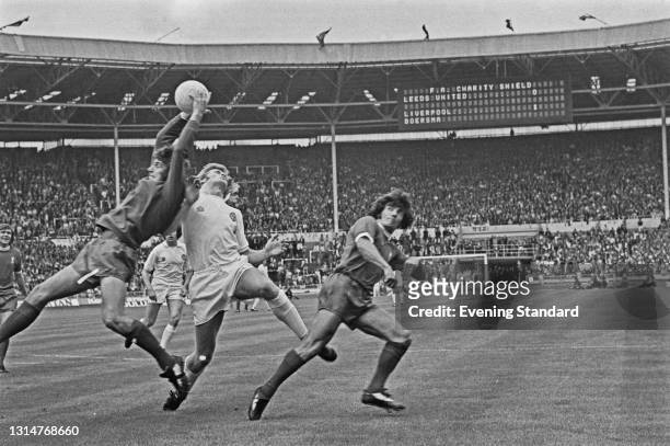 Liverpool goalkeeper Ray Clemence plays Leeds United FC in an FA Charity Shield match at Wembley Stadium in London, UK, 10th August 1974. Liverpool...