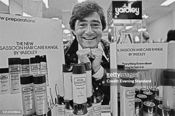 Vidal Sassoon Photos and Premium High Res Pictures - Getty Images