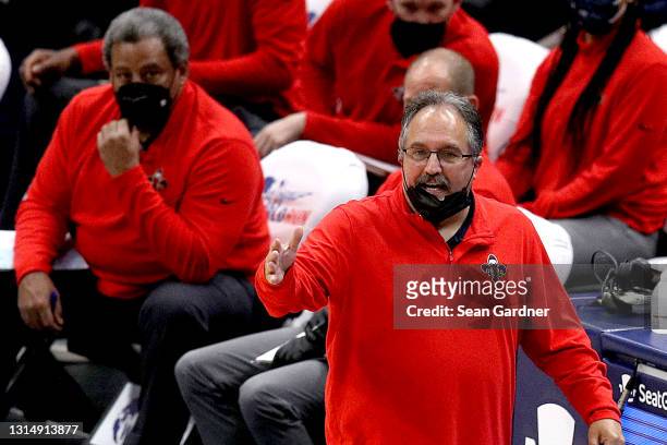 New Orleans Pelicans head coach Stan Van Gundy looks on during the second quarter of an NBA game against the LA Clippers at Smoothie King Center on...