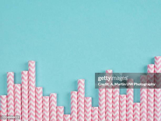 diagram from papercraft disposable straws - volatility stock pictures, royalty-free photos & images