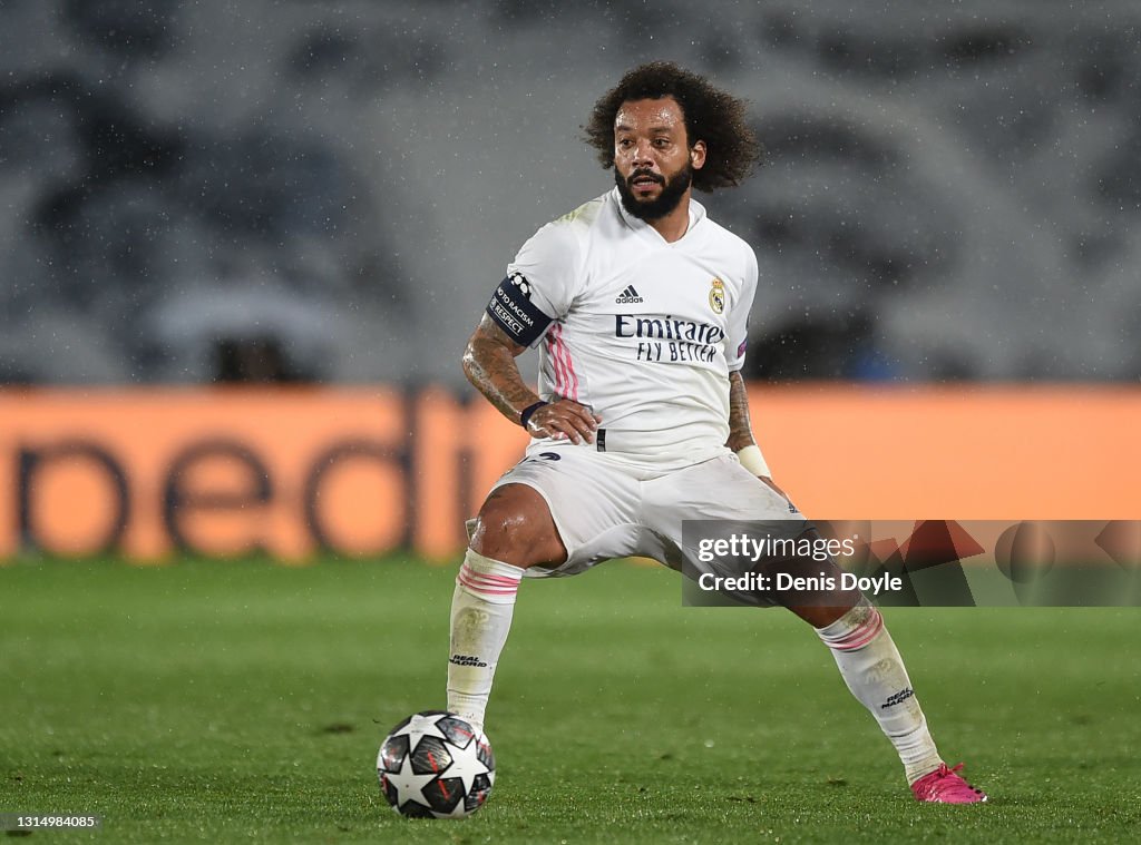 Real Madrid v Chelsea - UEFA Champions League Semi Final: Leg One